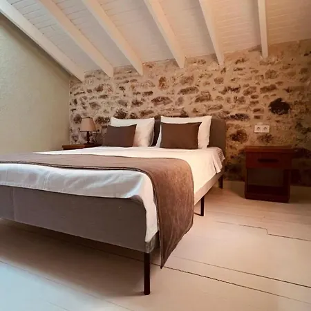 Hanole Macaron בית הארחה *