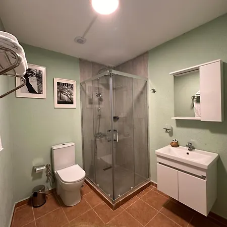 Hanole Macaron בית הארחה *