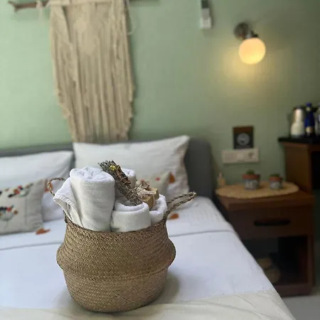 בית הארחה Hanole Macaron Ayvalı